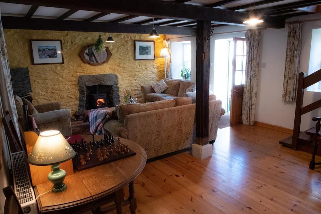 Yr Hen Efail - Old Smithy Villa Tregaron Dış mekan fotoğraf